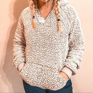 Sherpa Pullover
